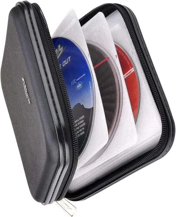32-Disc Heavy-Duty CD & DVD Carrying Wallet with Hard Shell